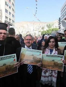 الاذان في نابلس 