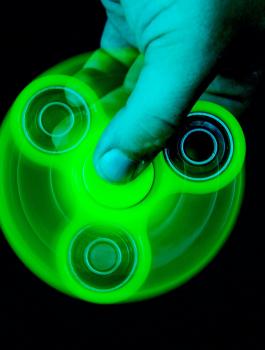 مخاطر لعبة فيدجت سبينر