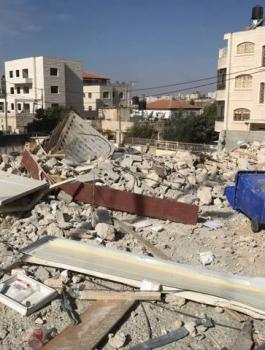 هدم في بيت حنينا 