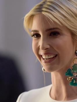 مهووسة تخضع لعمليات  جراحية كي تشبه 