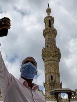 الصلاة في مصر وكورونا 