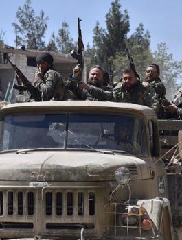 مسلحو داعش في دمشق 