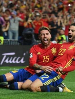 إسبانيا تعبر لمونديال روسيا بثلاثية في ألبانيا