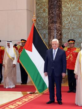 عباس في الكويت 