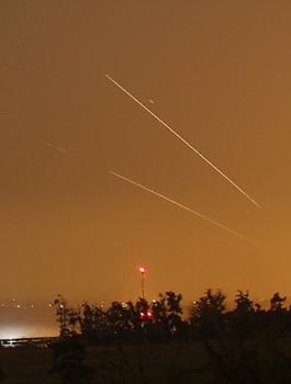 اطلاق صاروخ من قطاع غزة 