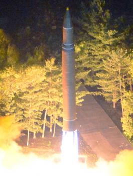 الولايات المتحدة وكوريا الشمالية 