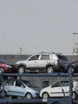 سيارات لغزة عبر بيت حانون 