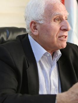 عزام الاحمد والمجلس الوطني الفلسطيني 