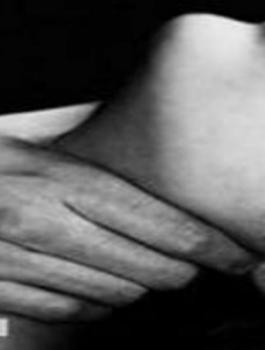 قطع رأس امه في الاردن 