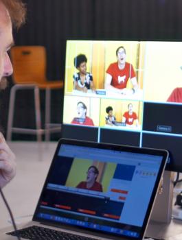 فيسبوك تتيح البث المباشر من الحواسيب الشخصية