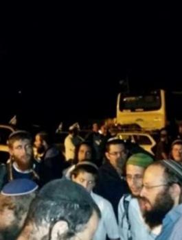 04105330247095328810381383483363