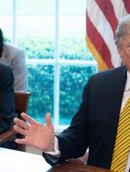 ترامب والحرب التجارية مع الصين 