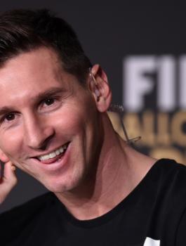 ميسي في دبي 