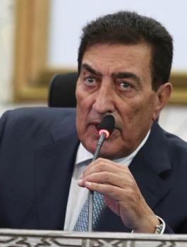 عاطف الطروانة 