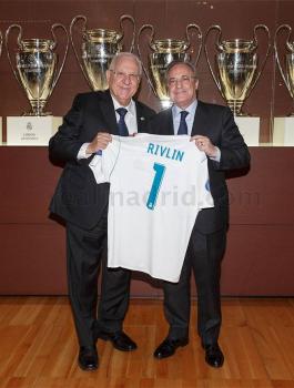الرئيس الاسرائيلي يزور ريال مدريد 