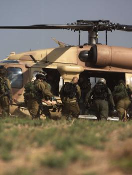 إسرائيل تنتظر الضوء الأخضر لشن عدوان على لبنان 