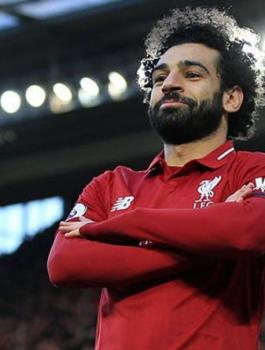 ميسي ورونالدو ومحمد صلاح 
