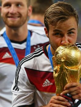 10 نجوم حرمهم المدربون من كأس العالم 2018