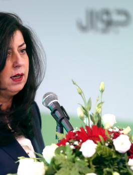 وزيرة الاقتصاد عبير عودة 