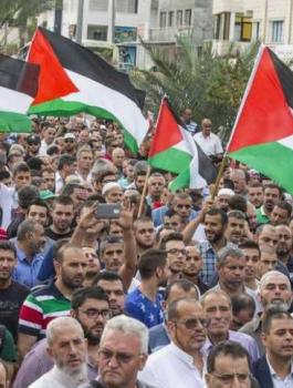 15 مليون فلسطيني يعيشون داخل فلسطين وفي الشتات