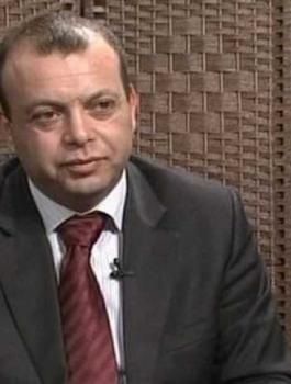 القواسمي وقرارات المركزي 