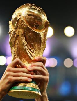 الفيفا يخطط لإقامة كأس العالم مصغرة تضم ثمانية منتخبات من الكبار