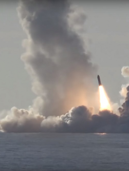 معاهدة الاسلحة النووية بين اميركا وروسيا 