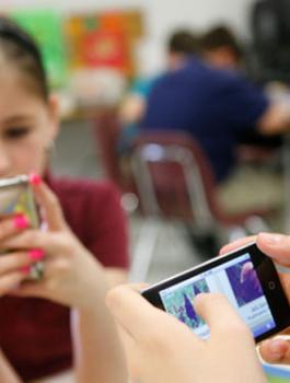 التحرش الالكتروني في الفتيات بالاردن 