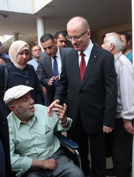 رامي الحمد لله في مستشفى رفيديا 