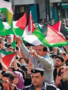 عدد الفلسطينيين في الضفة الغربية وقطاع غزة 
