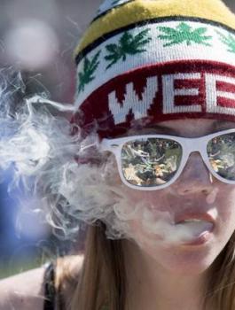 تدخين الماريغوانا في كندا 