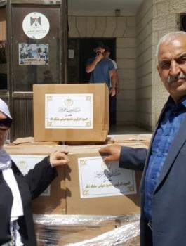 مكرمات رئاسية للمعوزين في القدس وطوباس