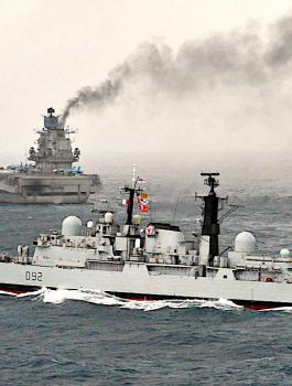 فرطاقة بريطانية وسفينة روسية 