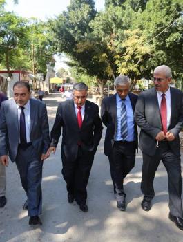 منع الوزير حسين الأعرج من دخول مقر وزارته بغزة 