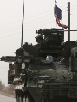 الجيش الامريكي والروسي في سوريا 