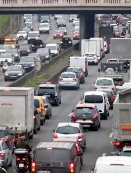 الاضراب في فرنسا 