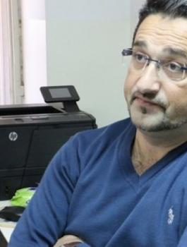 طبيب فلسطيني يجري ألف عملية قلب مفتوح 