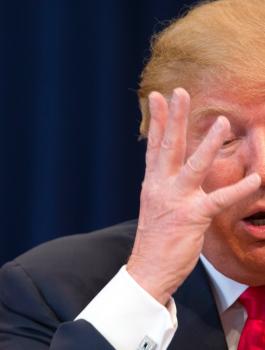 ترامب يغرد: أتمنى لو أني اخترت غير وزير العدل هذا