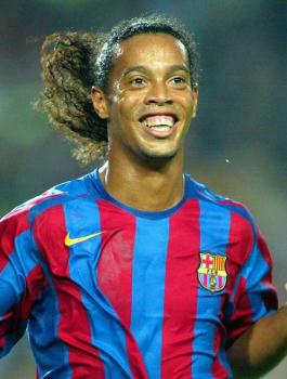 افلاس  رونالدينيو