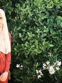 الطالبة شذى حسن 