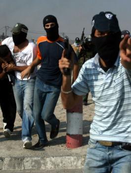 مستعربون يختطفون مواطنا في طوباس 