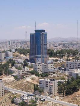 خط المياه المعذي لمدينتي رام الله والبيرة 