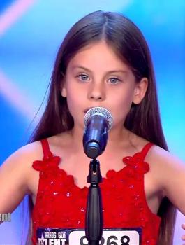 الطفلة الاردنية ايمان بيشيه 