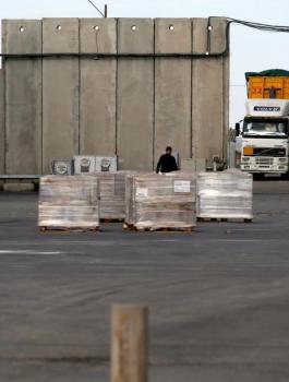 اعادة فتح معابر قطاع غزة مع اسرائيل 