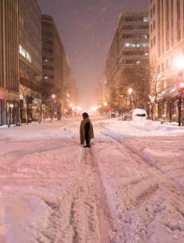 عاصفة ثلجية في واشنطن 