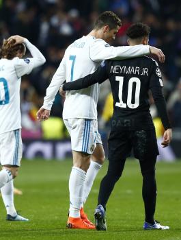 ما هو الوعد الذي قدمه نيمار لزملاءه في برشلونة؟