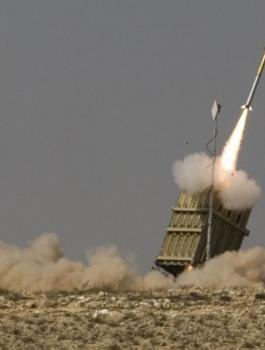 صواريخ تصل الى بئر السبع 