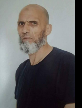 الأسرى يبكبرون ويضربون على الأبواب في معظم السجون عقب استشهاد الأسير عويسات