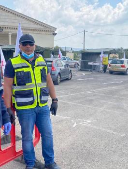 b0411dde-b535-4c07-b0c1-49df94ca0129