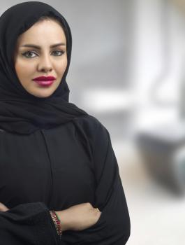 انتصارات المرأة السعودية تتوالى .. التوصية على إشراكها في "الإفتاء"
